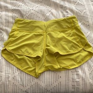 Size 4 lululemon shorts